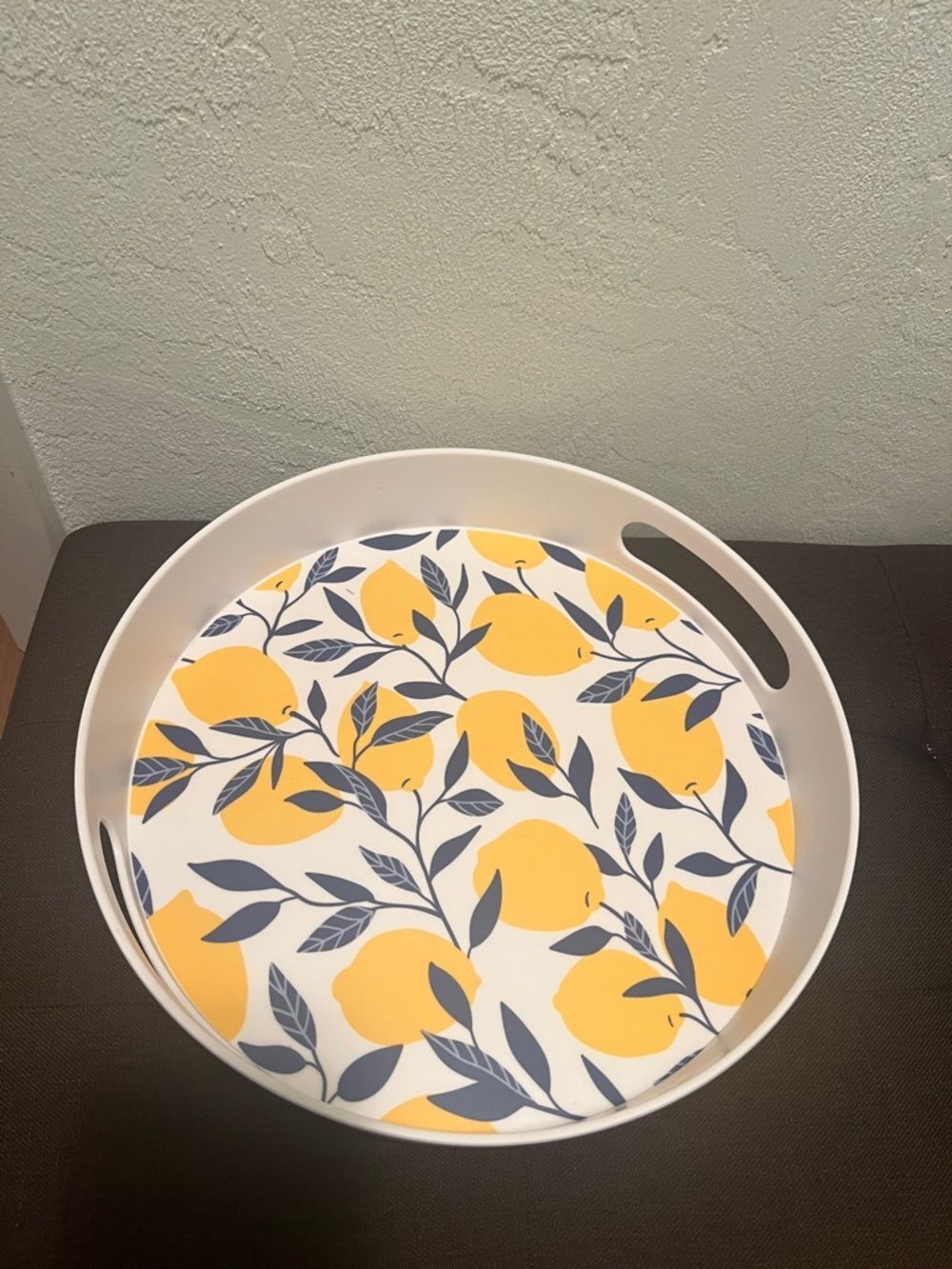 #1901: Round Serving Tray with Yellow Lemon Print